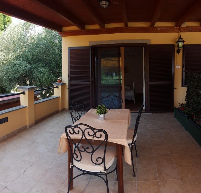 Bed And Breakfast La Corte Degli Ulivi Чивитавекия Стая снимка